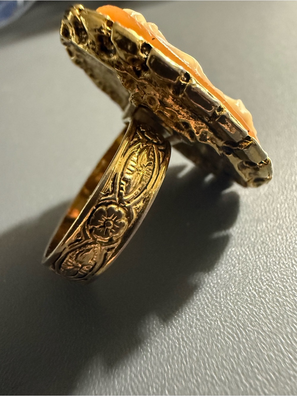Adjustable Cameo Ring - Picture 3 of 6